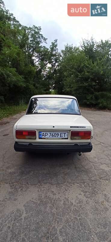 Седан ВАЗ / Lada 2107 1993 в Запорожье