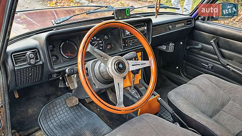 Седан ВАЗ / Lada 2107 2001 в Днепре