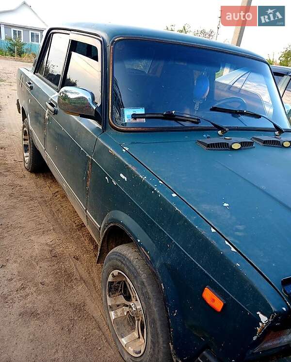 Седан ВАЗ / Lada 2107 2001 в Одессе