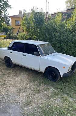 Седан ВАЗ / Lada 2107 2004 в Ковеле