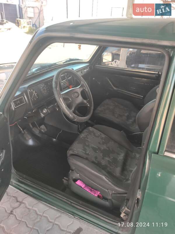 Седан ВАЗ / Lada 2107 2002 в Миколаєві
