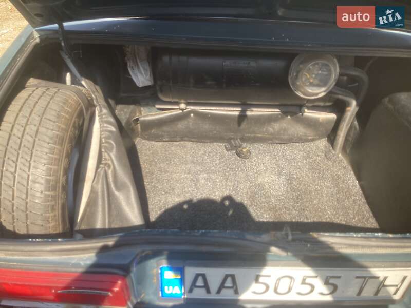 Седан ВАЗ / Lada 2107 2005 в Киеве