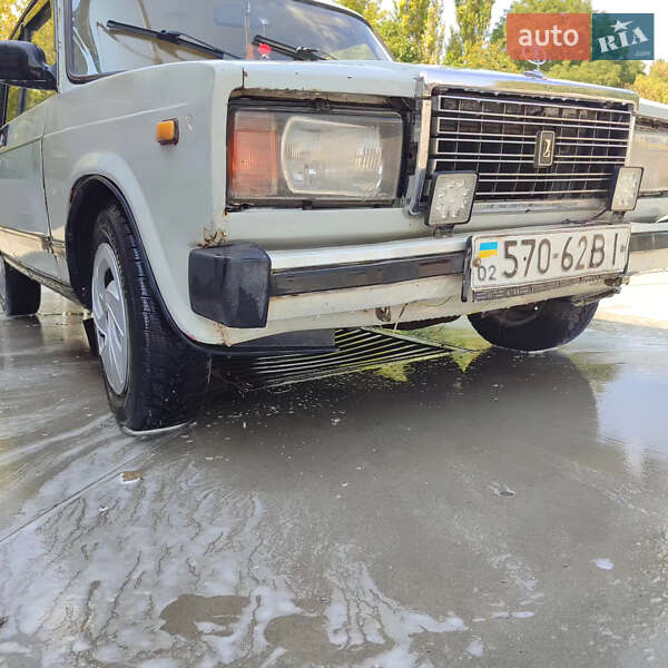 Седан ВАЗ 2107 1990 в 