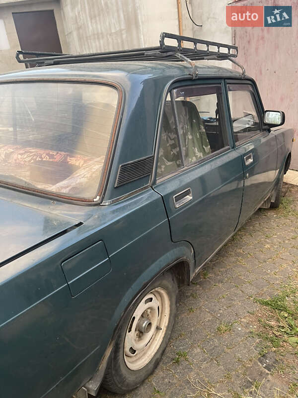 Седан ВАЗ / Lada 2107 1995 в Житомире фото 2 Седан ВАЗ / Lada 2107 1995 в Житомире