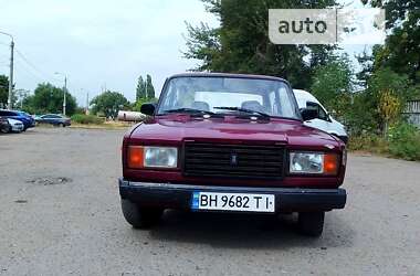 Седан ВАЗ / Lada 2107 2004 в Одессе