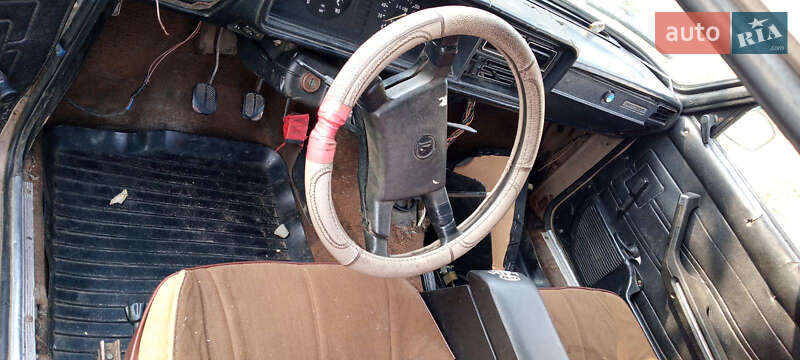 Седан ВАЗ / Lada 2107 1985 в Житомире