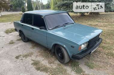 Седан ВАЗ / Lada 2107 2004 в Дніпрі