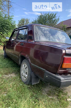 Седан ВАЗ / Lada 2107 2008 в Черновцах