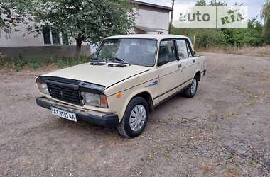 Седан ВАЗ / Lada 2107 1991 в Чернівцях