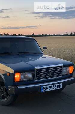 Седан ВАЗ / Lada 2107 2004 в Новоукраїнці