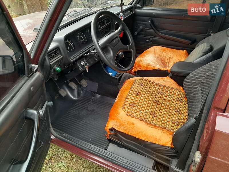 Седан ВАЗ / Lada 2107 2005 в Бердичеві