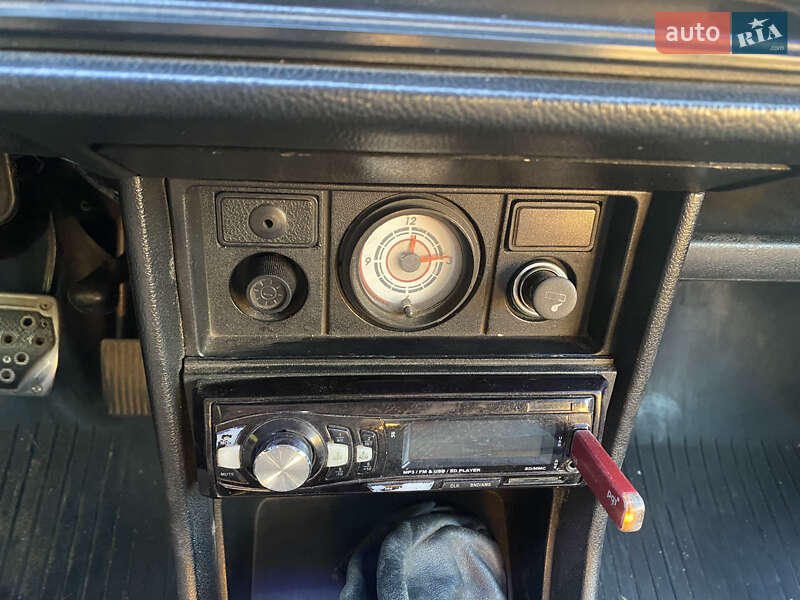 Седан ВАЗ / Lada 2107 2005 в Нежине