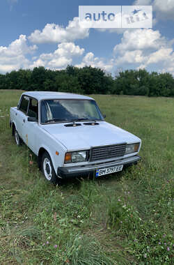 Седан ВАЗ / Lada 2107 2004 в Шостке