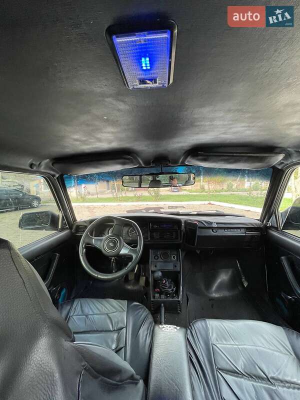 Седан ВАЗ / Lada 2107 1989 в Одессе