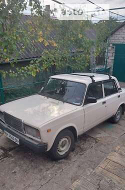 Седан ВАЗ / Lada 2107 1996 в Подольске