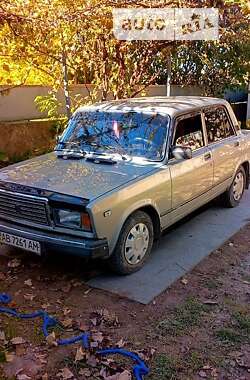 Седан ВАЗ / Lada 2107 2006 в Шаргороде