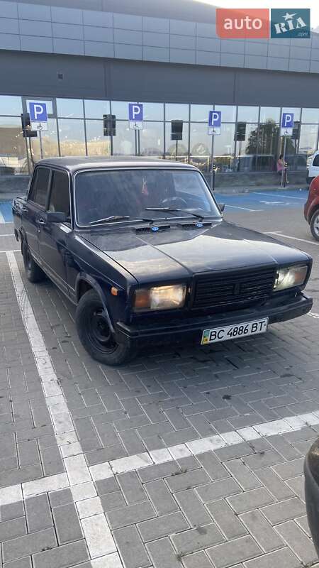Седан ВАЗ / Lada 2107 1987 в Золочеве
