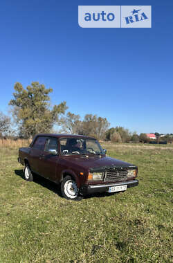 Седан ВАЗ / Lada 2107 2006 в Бердичеве