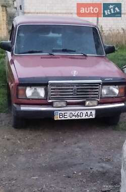 Седан ВАЗ / Lada 2107 1994 в Миколаєві