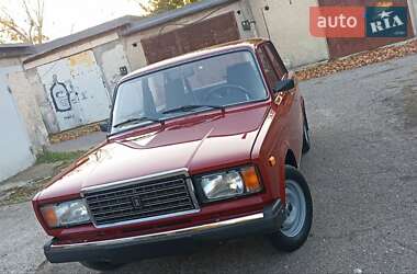 Седан ВАЗ / Lada 2107 2005 в Одесі