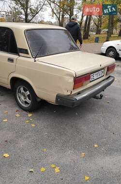 Седан ВАЗ / Lada 2107 1986 в Киеве