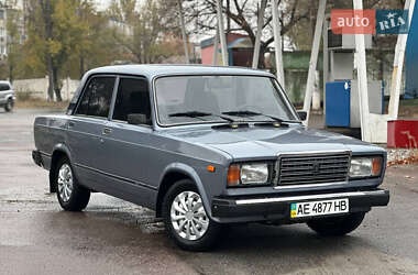 Седан ВАЗ / Lada 2107 2007 в Днепре