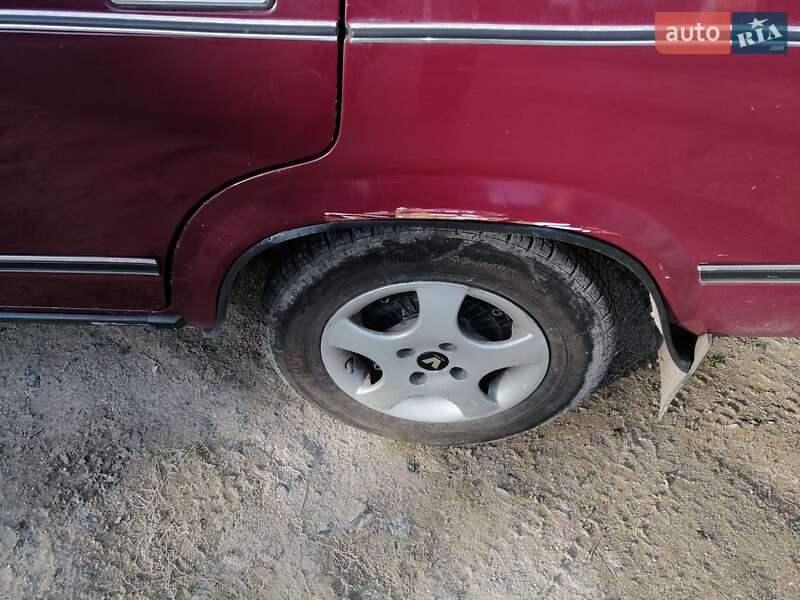 Седан ВАЗ / Lada 2107 2004 в Южному фото 7 Седан ВАЗ / Lada 2107 2004 в Южному