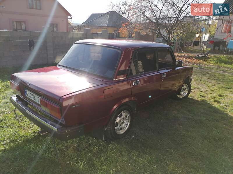Седан ВАЗ / Lada 2107 2003 в Іршаві фото 3 Седан ВАЗ / Lada 2107 2003 в Іршаві