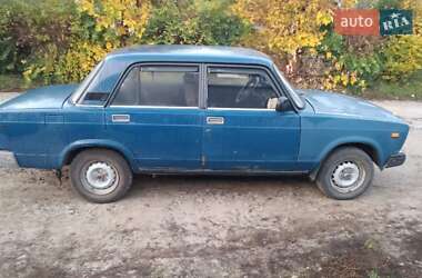 Седан ВАЗ / Lada 2107 2004 в Ужгороде