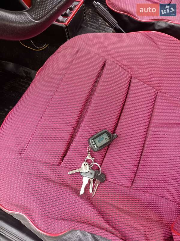 Седан ВАЗ / Lada 2107 2005 в Дружківці