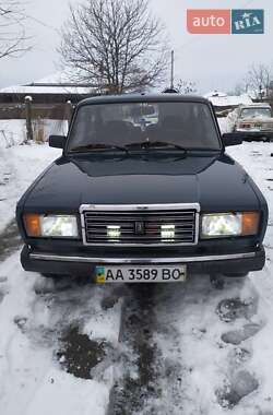 Седан ВАЗ / Lada 2107 2006 в Нежине