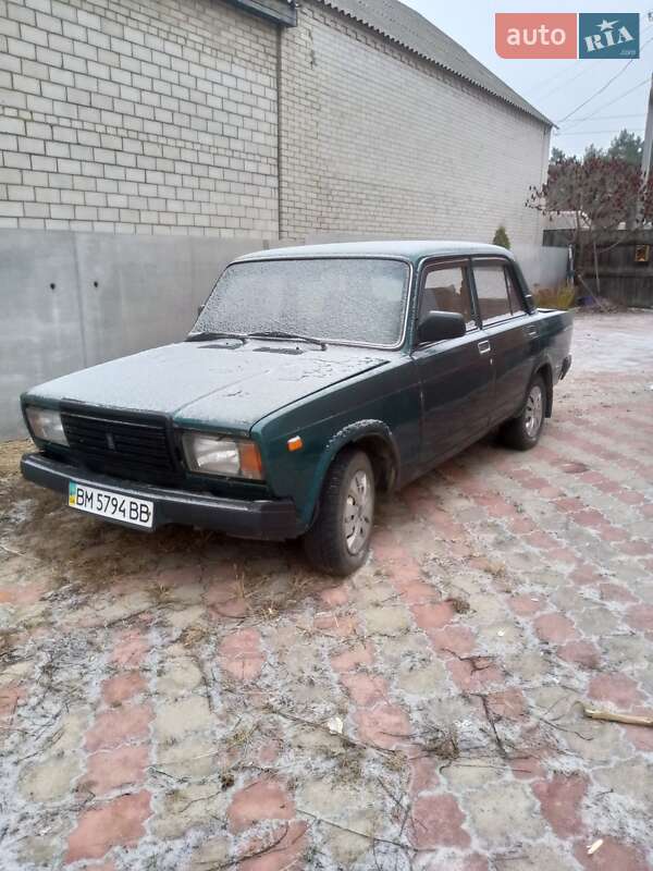 Седан ВАЗ / Lada 2107 2005 в Сумах