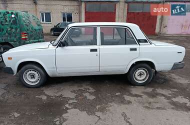 Седан ВАЗ 2107 2005 в 