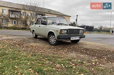 Седан ВАЗ / Lada 2107 2007 в Захарівці