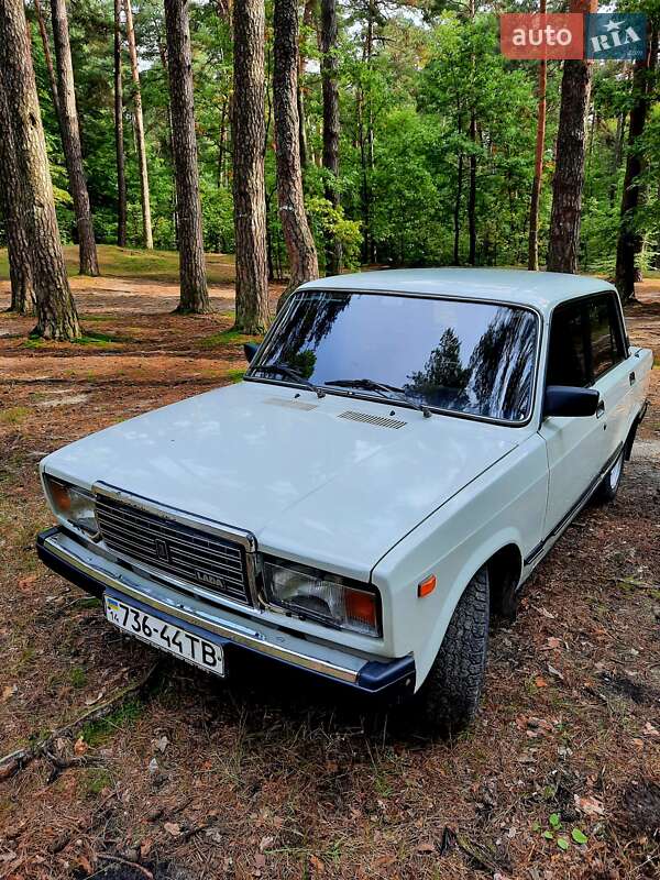 Седан ВАЗ / Lada 2107 1992 в Львові