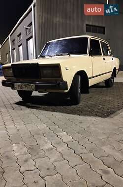 Седан ВАЗ / Lada 2107 1989 в Стрию