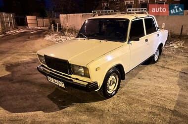 Седан ВАЗ / Lada 2107 1995 в Харькове