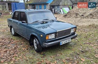 Седан ВАЗ / Lada 2107 2002 в Ратному