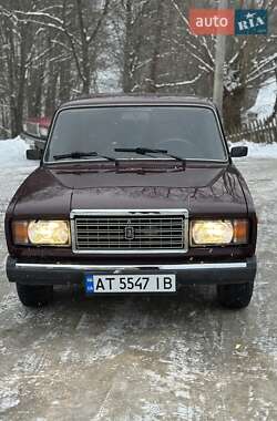 Седан ВАЗ / Lada 2107 2006 в Надвірній