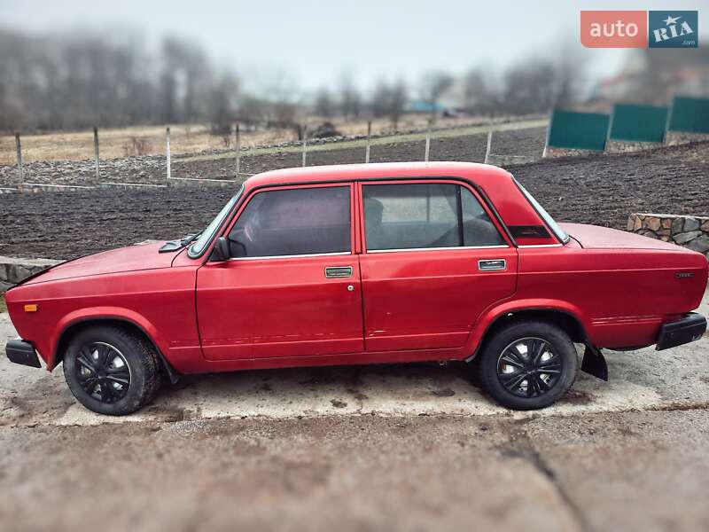 Седан ВАЗ / Lada 2107 1995 в Тетиеве фото 3 Седан ВАЗ / Lada 2107 1995 в Тетиеве
