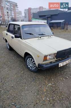 Седан ВАЗ / Lada 2107 1985 в Новому Розділі