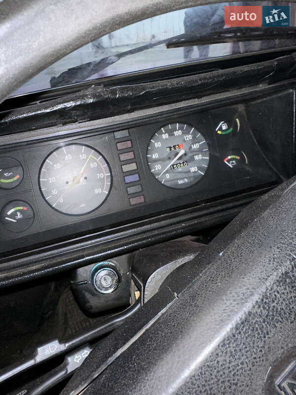 Седан ВАЗ / Lada 2107 1985 в Харькове