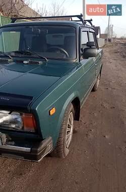 Седан ВАЗ / Lada 2107 2004 в Черкасах