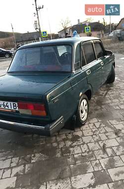 Седан ВАЗ / Lada 2107 2002 в Бережанах