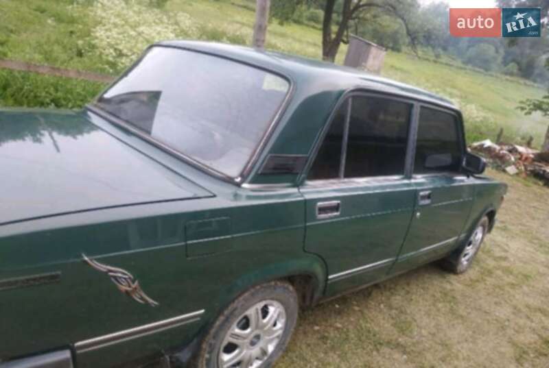 Седан ВАЗ / Lada 2107 1986 в Турке