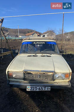 Седан ВАЗ / Lada 2107 1983 в Чорткові