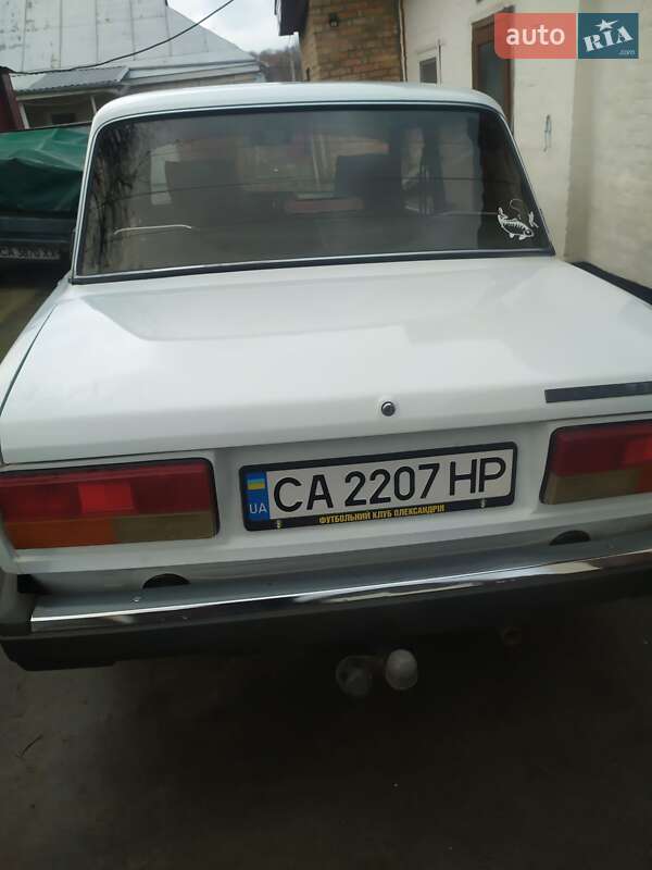 Седан ВАЗ / Lada 2107 2006 в Вільшані