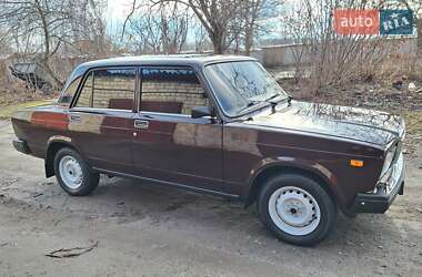 Седан ВАЗ / Lada 2107 2008 в Смілі