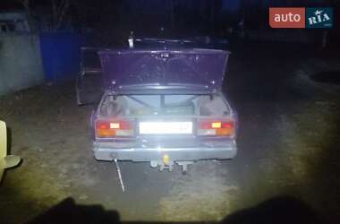 Седан ВАЗ / Lada 2107 2003 в Драбіву