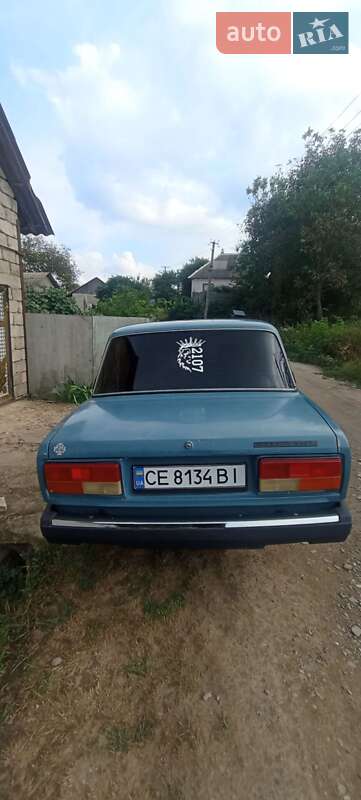 Седан ВАЗ / Lada 2107 2005 в Хотине